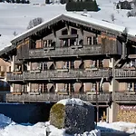 La Grange D'arly Hotel